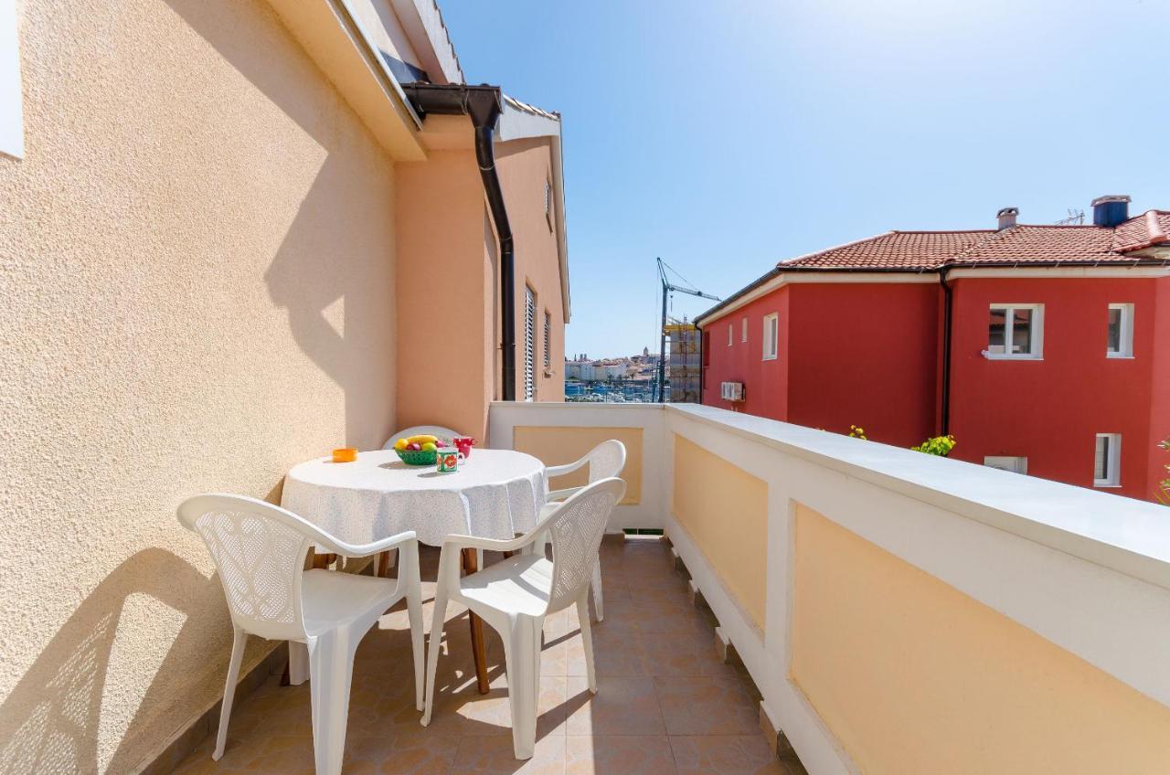 Apartment Zdravka Banjol Exterior foto